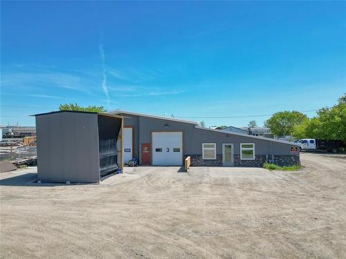 323 Park Avenue E, Brandon, MB 