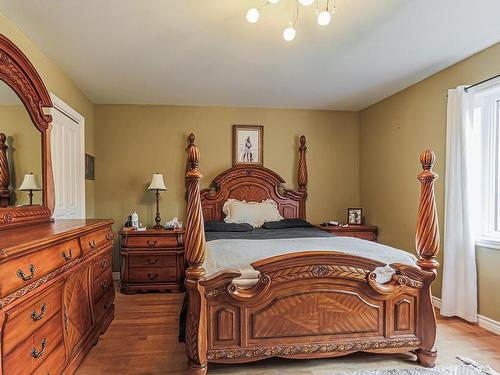 Master bedroom - 3630Z Route Du Raccordement-Saint-Pierre, Saint-Félix-De-Valois, QC - Indoor Photo Showing Bedroom