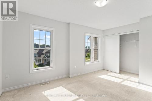 14 Village Gate Drive, Wasaga Beach, ON - Indoor Photo Showing Other Room