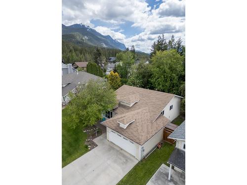 1512 Fir Crescent, Golden, BC - Outdoor With View