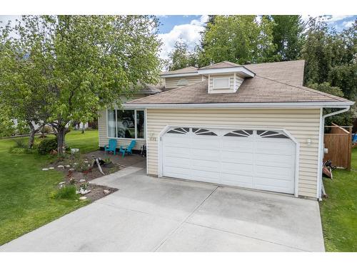 1512 Fir Crescent, Golden, BC - Outdoor