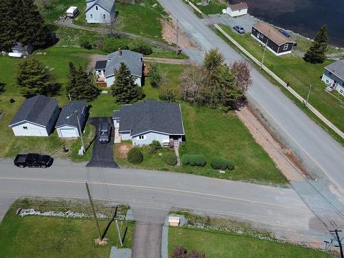 10 Lakeview Drive, St. Peter'S, NS 