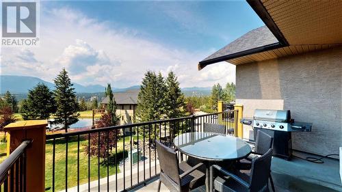 700 Bighorn Boulevard Unit# 735 C, Radium Hot Springs, BC - Outdoor With Balcony With Exterior