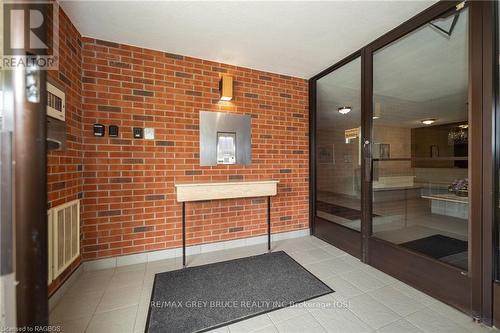 203 - 860 9Th Street E, Owen Sound, ON - Indoor Photo Showing Other Room