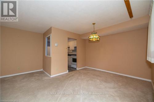 203 - 860 9Th Street E, Owen Sound, ON - Indoor Photo Showing Other Room