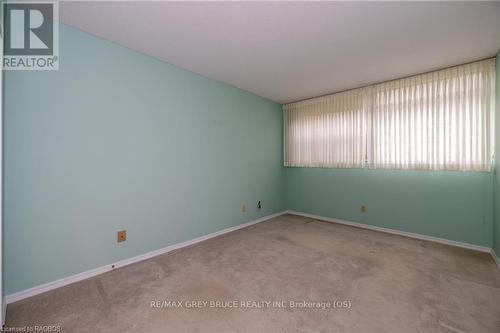 203 - 860 9Th Street E, Owen Sound, ON - Indoor Photo Showing Other Room