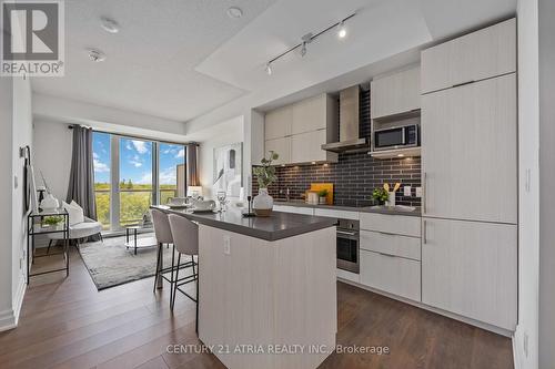 524 - 10 Rouge Valley Drive W, Markham (Unionville), ON - Indoor Photo Showing Kitchen With Upgraded Kitchen