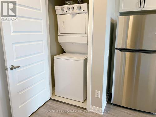 505 - 50 Kaitting Trail, Oakville, ON - Indoor Photo Showing Laundry Room