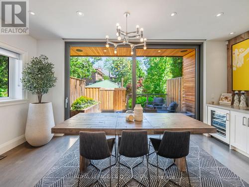 33 Blythwood Road, Toronto, ON - Indoor Photo Showing Kitchen With Upgraded Kitchen