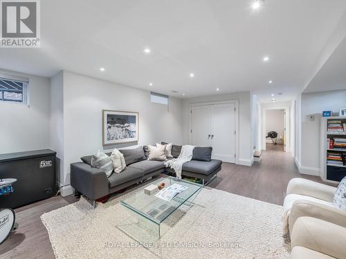 33 Blythwood Road, Toronto, ON - Indoor Photo Showing Bedroom