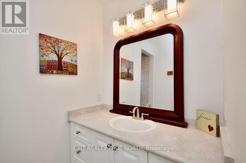 1400 Everton Road, Midland, ON - Indoor Photo Showing Bathroom