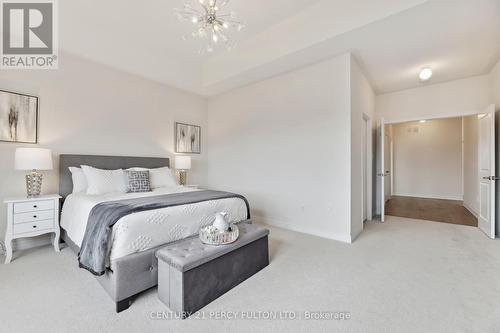 2137 Coppermine Street, Oshawa, ON - Indoor Photo Showing Bedroom