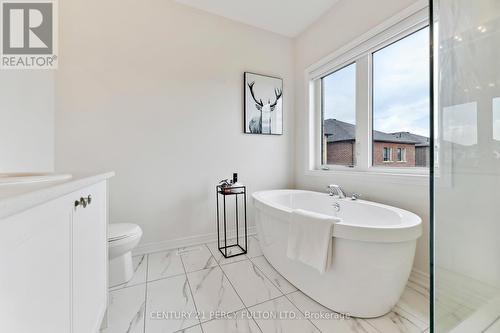 2137 Coppermine Street, Oshawa, ON - Indoor Photo Showing Bathroom