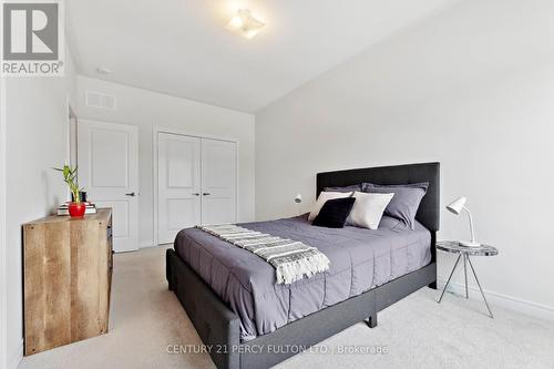 2137 Coppermine Street, Oshawa, ON - Indoor Photo Showing Bedroom