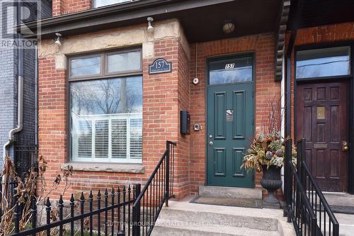 157 Gerrard Street E, Toronto, ON - Outdoor