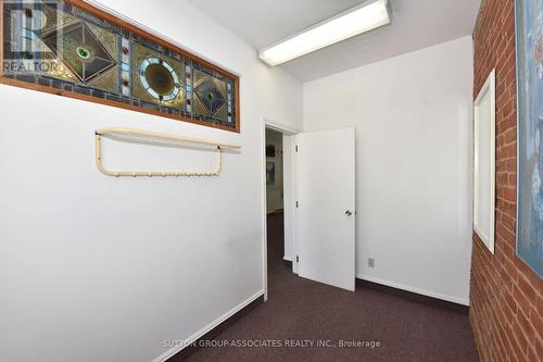 157 Gerrard Street E, Toronto, ON - Indoor Photo Showing Other Room