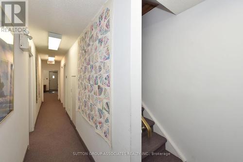 157 Gerrard Street E, Toronto, ON - Indoor Photo Showing Other Room