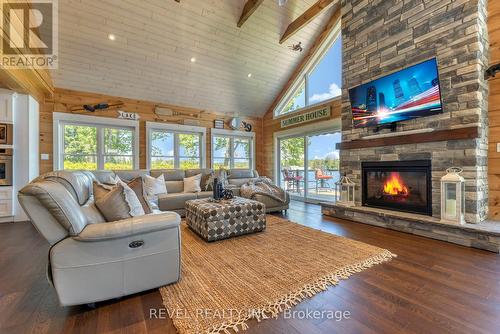 241 Raby'S Shore Drive, Kawartha Lakes (Fenelon Falls), ON - Indoor Photo Showing Living Room With Fireplace