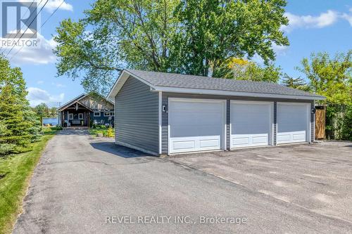 241 Raby'S Shore Drive, Kawartha Lakes (Fenelon Falls), ON - Outdoor