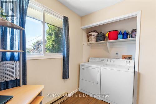 27 A Pepper Avenue, Belleville, ON - Indoor Photo Showing Laundry Room