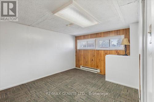 27 A Pepper Avenue, Belleville, ON - Indoor Photo Showing Other Room