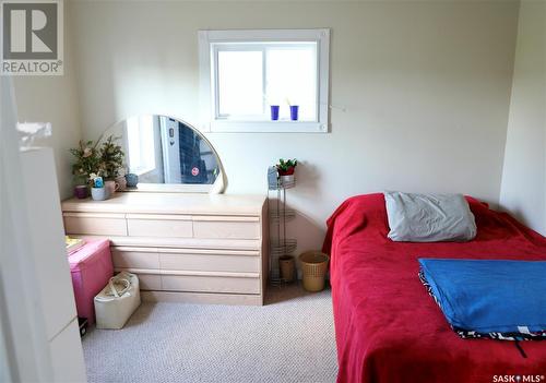 303 5Th Avenue E, Shellbrook, SK - Indoor Photo Showing Bedroom