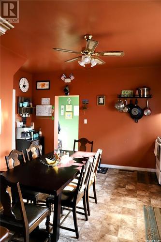 303 5Th Avenue E, Shellbrook, SK - Indoor Photo Showing Dining Room