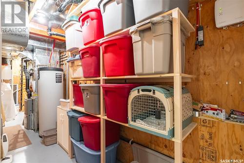 2 533 4Th Avenue Ne, Swift Current, SK - Indoor Photo Showing Basement