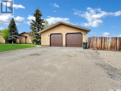 12 Chemin Bellevue Road, Battleford, SK - Outdoor