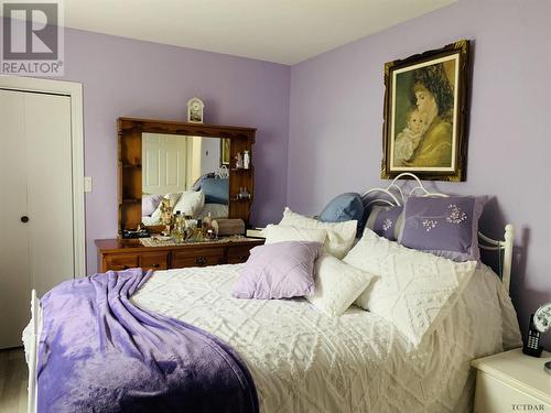 30 Aurora Ave, Kapuskasing, ON - Indoor Photo Showing Bedroom