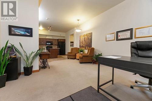 809 7Th  Avenue Unit# 211, Invermere, BC - Indoor