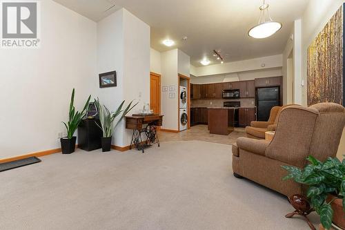 809 7Th  Avenue Unit# 211, Invermere, BC - Indoor