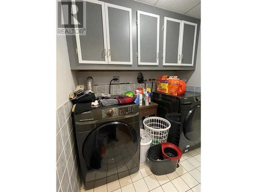 2039 Walnut Drive, Terrace, BC - Indoor Photo Showing Laundry Room