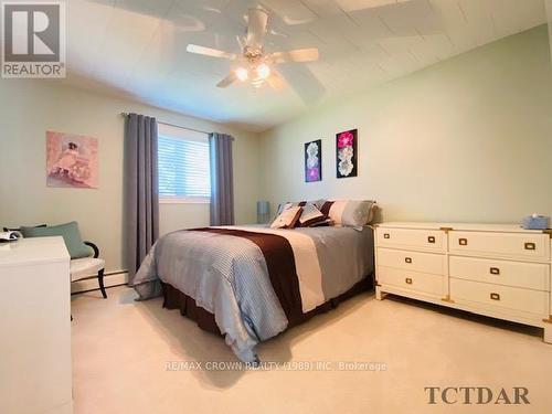 1515 West Street, Hearst, ON - Indoor Photo Showing Bedroom