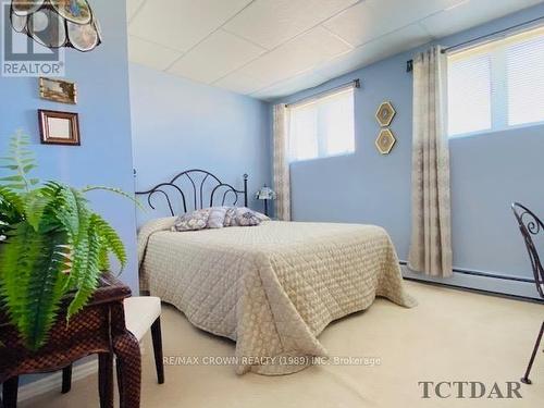 1515 West Street, Hearst, ON - Indoor Photo Showing Bedroom