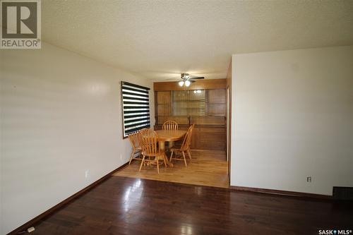 419 Railway Street, Eastend, SK - Indoor