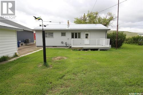 419 Railway Street, Eastend, SK - Outdoor With Deck Patio Veranda With Exterior