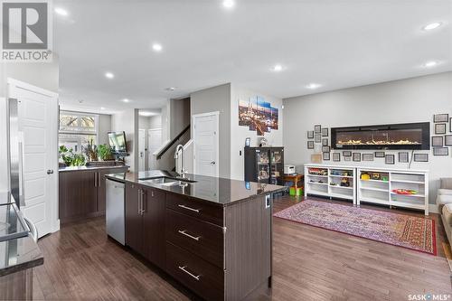733 5Th Street E, Saskatoon, SK - Indoor Photo Showing Kitchen With Upgraded Kitchen