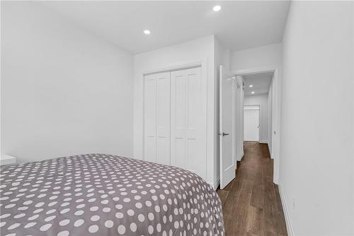 56 Frederick Avenue, Hamilton, ON - Indoor Photo Showing Bedroom