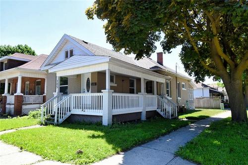 105 Catharine Avenue, Brantford, ON - Outdoor With Deck Patio Veranda