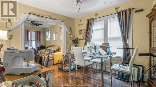 2332 Howard, Windsor, ON - Indoor Photo Showing Dining Room