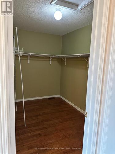 573 Kaiser Drive, Mississauga, ON - Indoor With Storage
