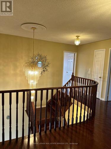 573 Kaiser Drive, Mississauga, ON - Indoor Photo Showing Other Room