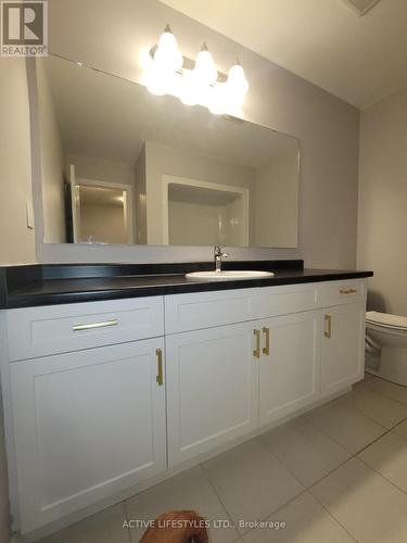 135 Stonebrook Way, Grey Highlands (Markdale), ON - Indoor Photo Showing Bathroom