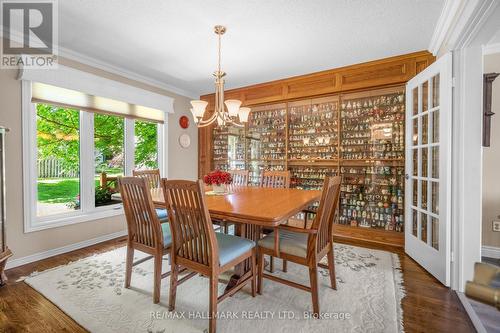 10 Brookbank Court, Brampton, ON - Indoor Photo Showing Dining Room