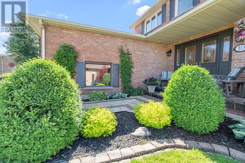 10 Brookbank Court, Brampton, ON - Outdoor