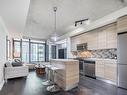 318-111 Bathurst St, Toronto, ON  - Indoor Photo Showing Kitchen With Stainless Steel Kitchen With Upgraded Kitchen 