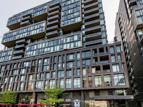 318-111 Bathurst St, Toronto, ON - Outdoor With Balcony With Facade