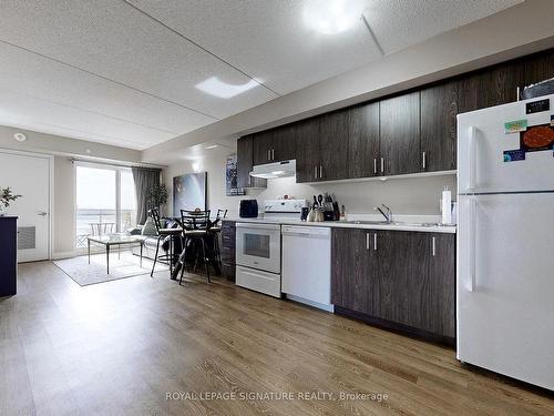 505-716 Main St E, Milton, ON - Indoor Photo Showing Kitchen