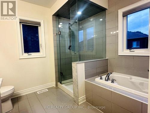 202 Fallharvest Way, Whitchurch-Stouffville, ON - Indoor Photo Showing Bathroom